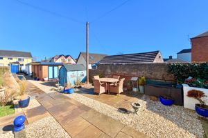 Photo 25- click for photo gallery